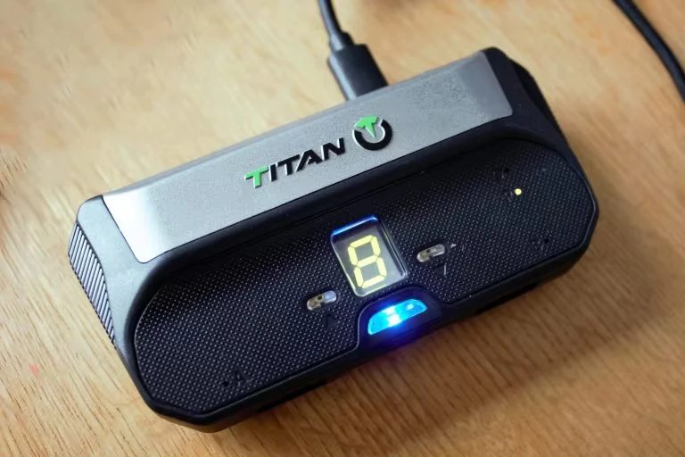 Licenciado para Atualizações! ConsoleTuner Titan Two Dispositivo
