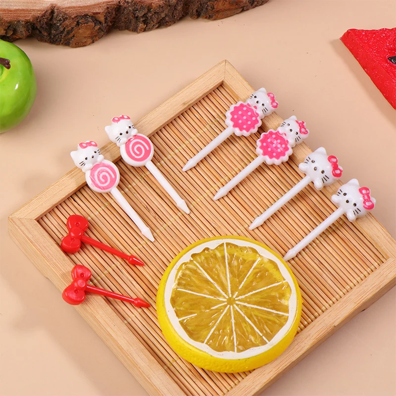 8 Stuks Cartoon Sanrio Hello Kitty Fruit Vork Cupcake Decoratie Voedsel Bento Decoratie Tandenstokers Dessert Gereedschap