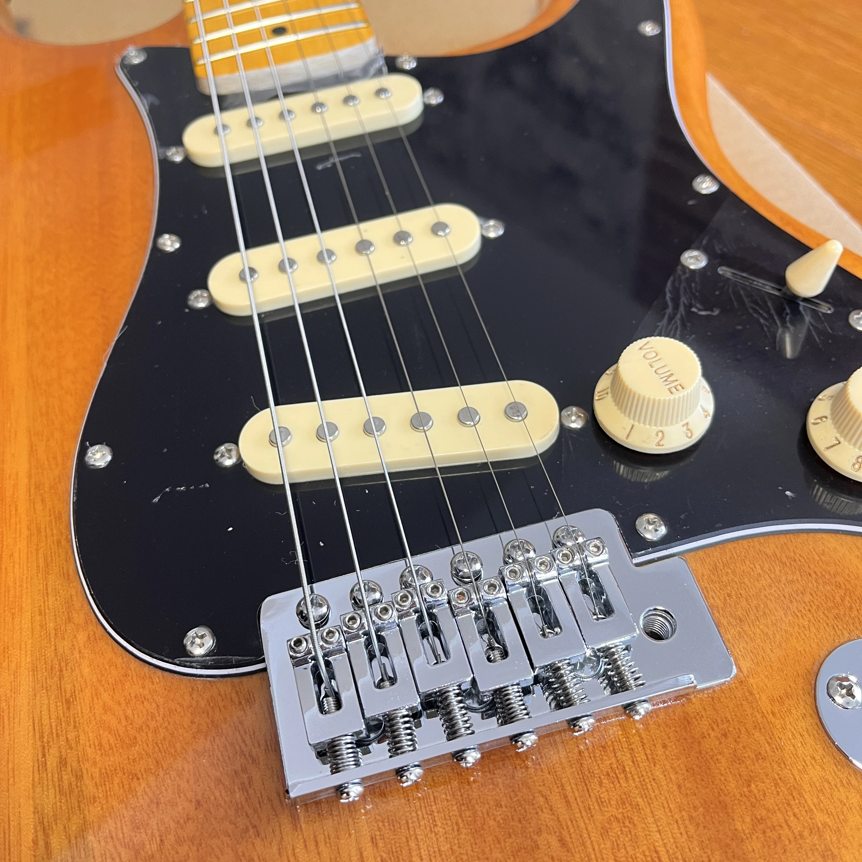 جيتار كهربائي شفاف من خشب الماهوجني الأصفر برقبة خشب القيقب وموسيقى الروك مناسبة للعروض المباشرة والتسجيل #5