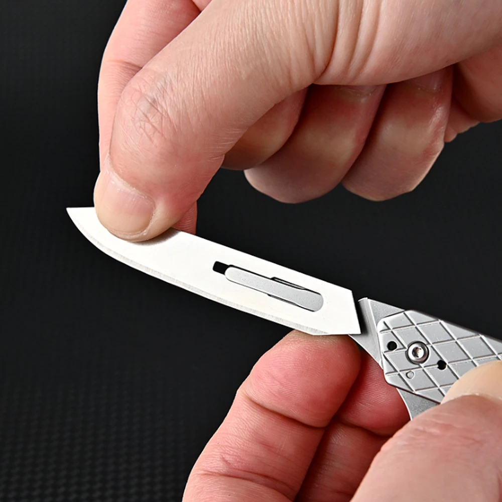 New Stainless Steel Quick-opening Folding Knife Utility Knife Mini Folding Keychain Scalpel EDC Courier Opening Knifves