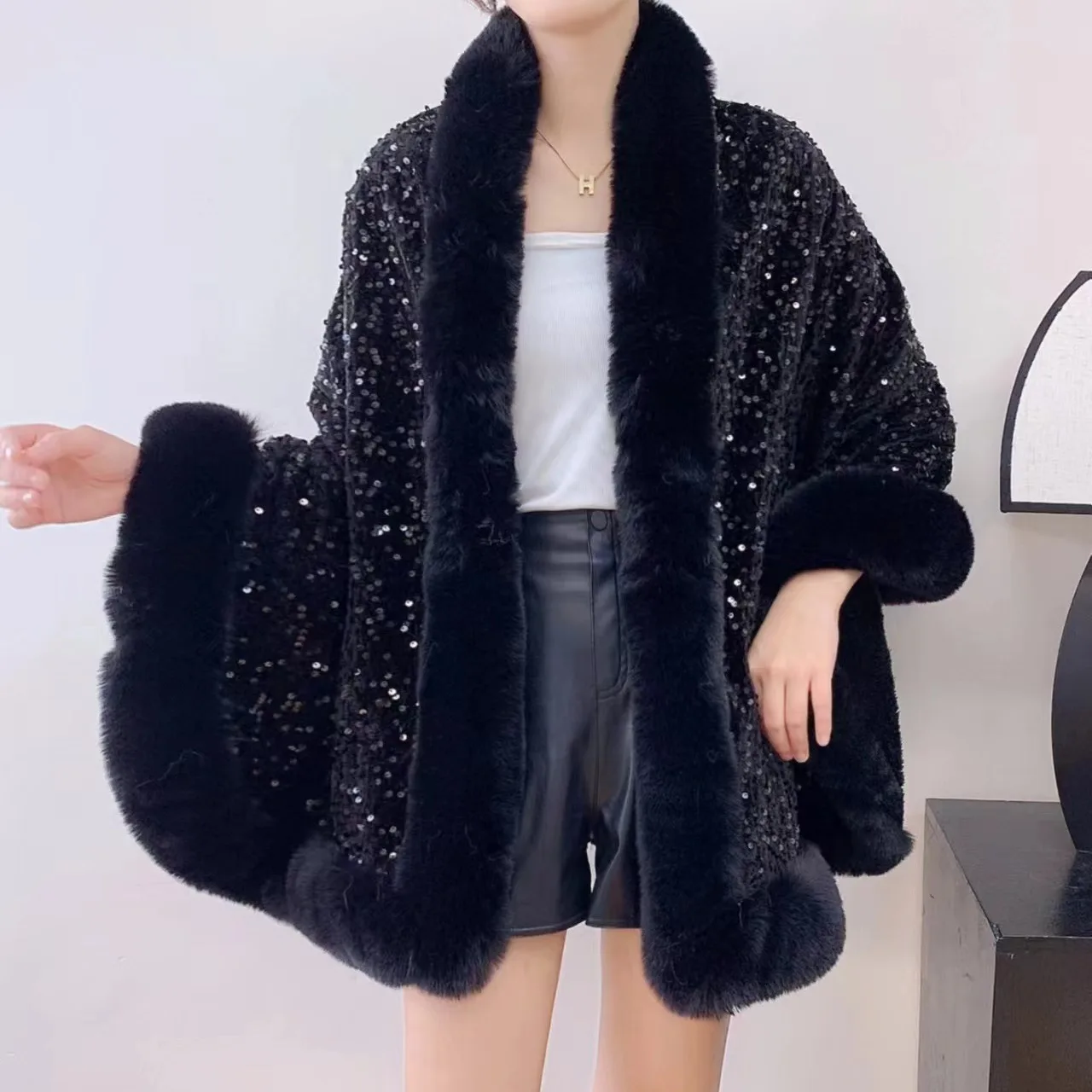 Fashion Shiny Paillette Faux Rex Rabbit Fur Cape Coat Winter Thicken Lining Warm Party Dress Cloak Shawl Women Wraps New