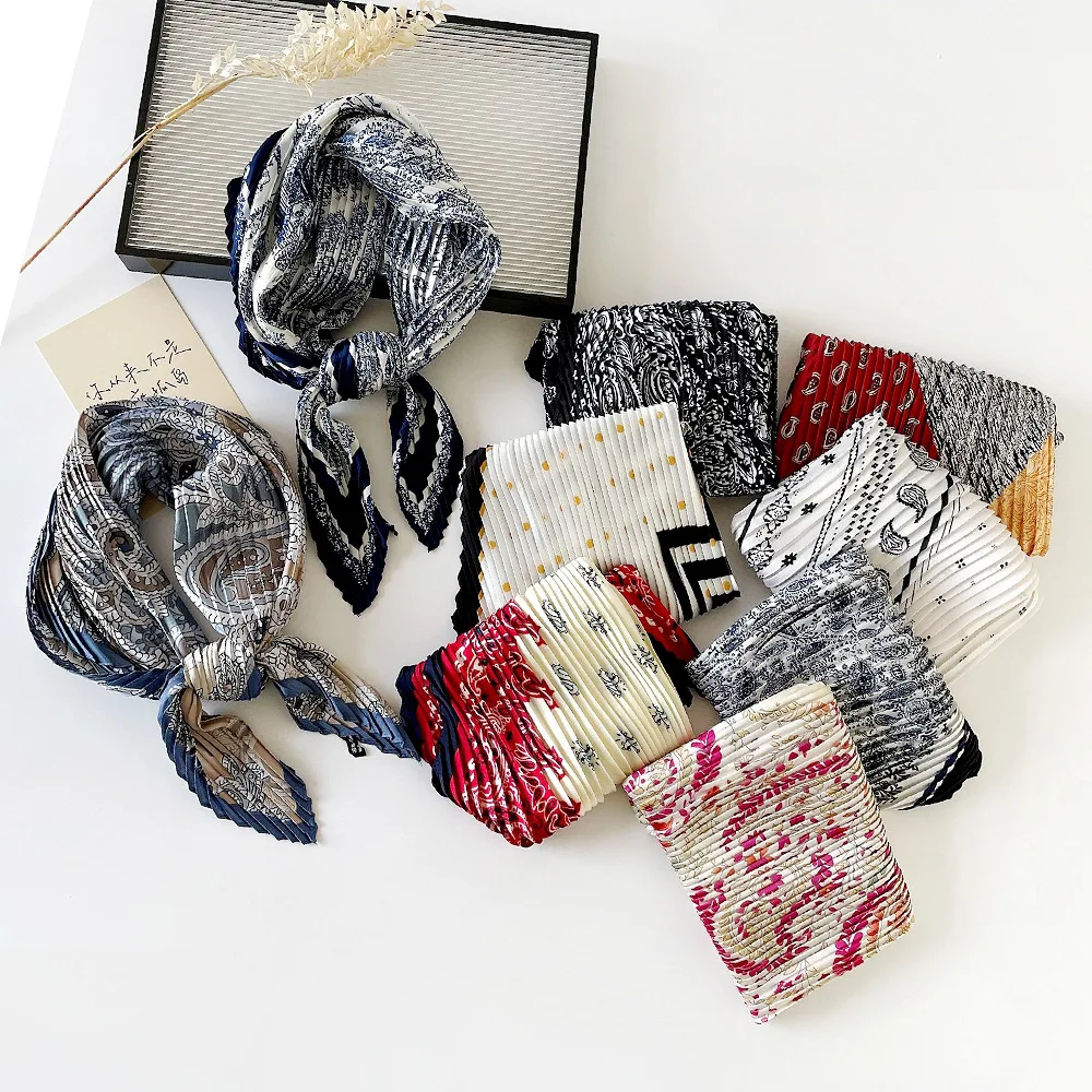 

Satin Crinkle Print Square Scarf Women 70cm Korean Pleated Decorative bandana Spring Fall Multi-functional Small Hair Neck Wrap