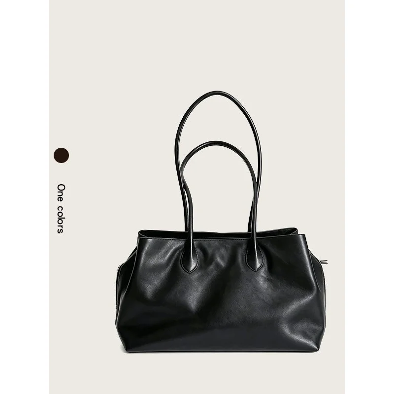 2026New Spring/Summer Black Large Capacity Multi-Compartment Tote Bag for Commuting, Shoulder and Handbag