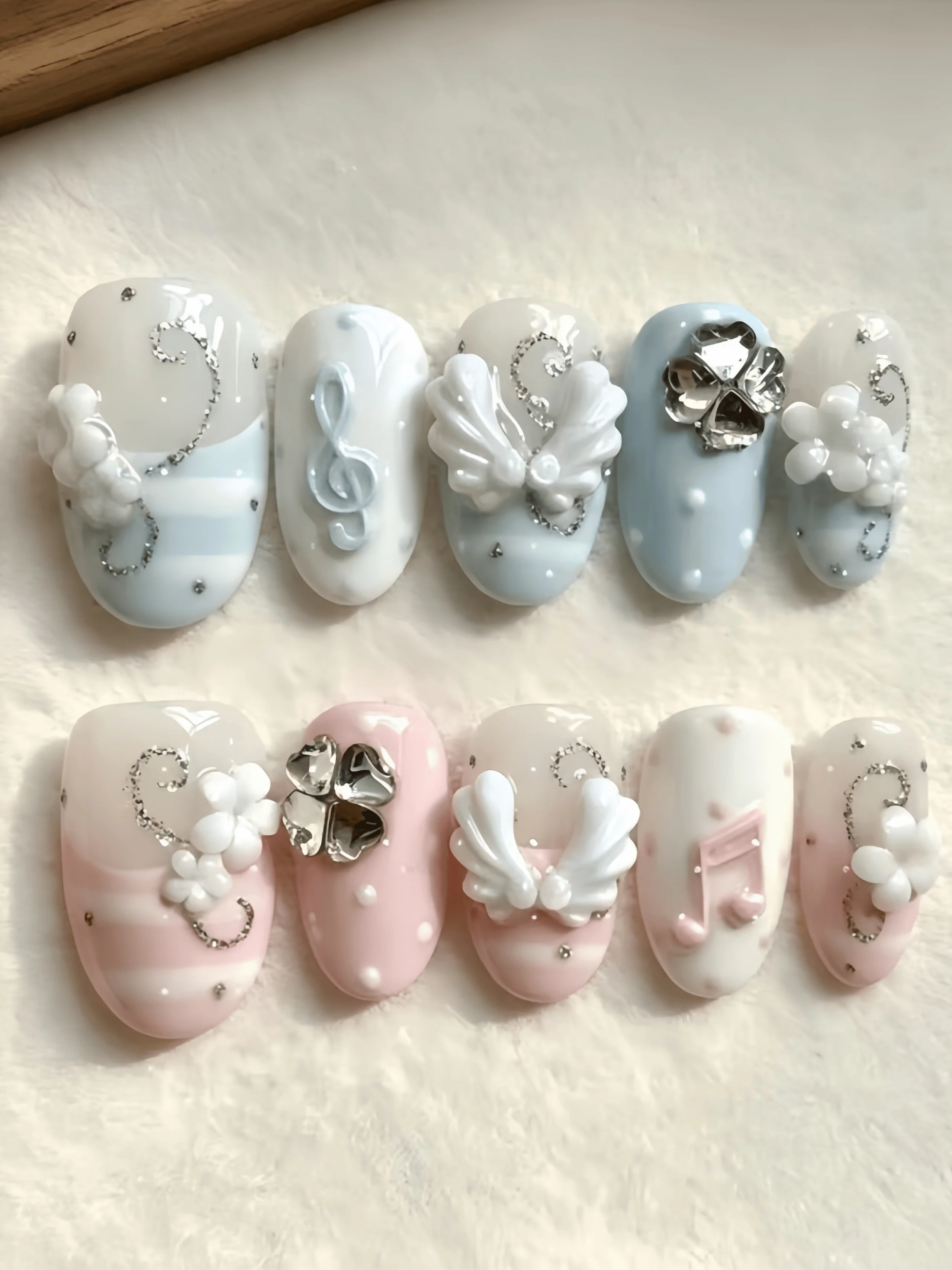 10 Pieces of Handmade Full-Cover Nail Tips, Medium-Length, in Pink-Blue and Milky White Color Scheme, Japanese-Style Gentle and Youthful Style, Suitable for Women and Girls, Perfect for Summer Vacations, Graduation Season, and as a Gift, Comes with 1 Piece of Jelly Glue and 1 Nail File