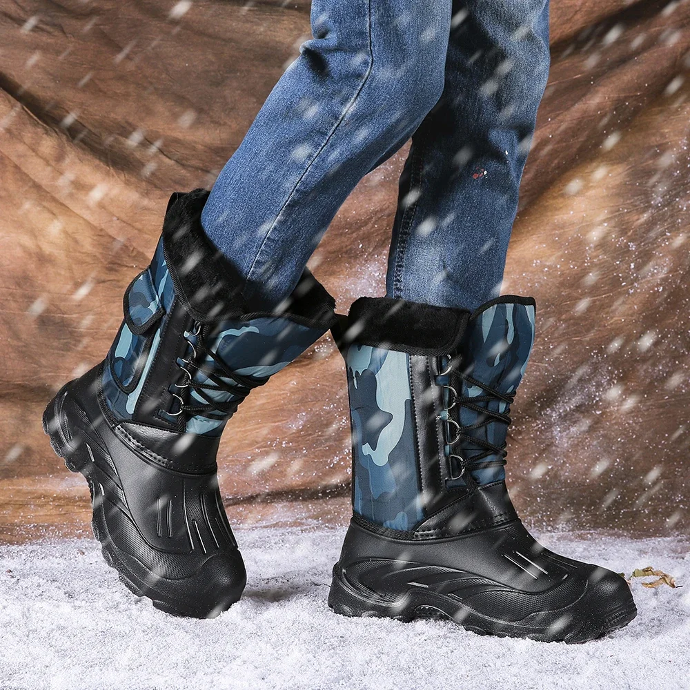 Botas de nieve de camuflaje para hombre, zapatos de lluvia impermeables al aire libre con piel de felpa, cálidos, informales, trabajo de media pantorrilla, botas de motocicleta, invierno, nuevo