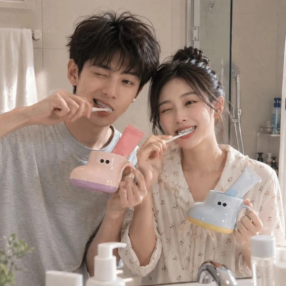 Cartoon Design Cute Shoe Shape Brush Cup Patchwork Children Boot Mouthwash Cup Plastic Toilet Cup Couple Toothbrush Cup Student