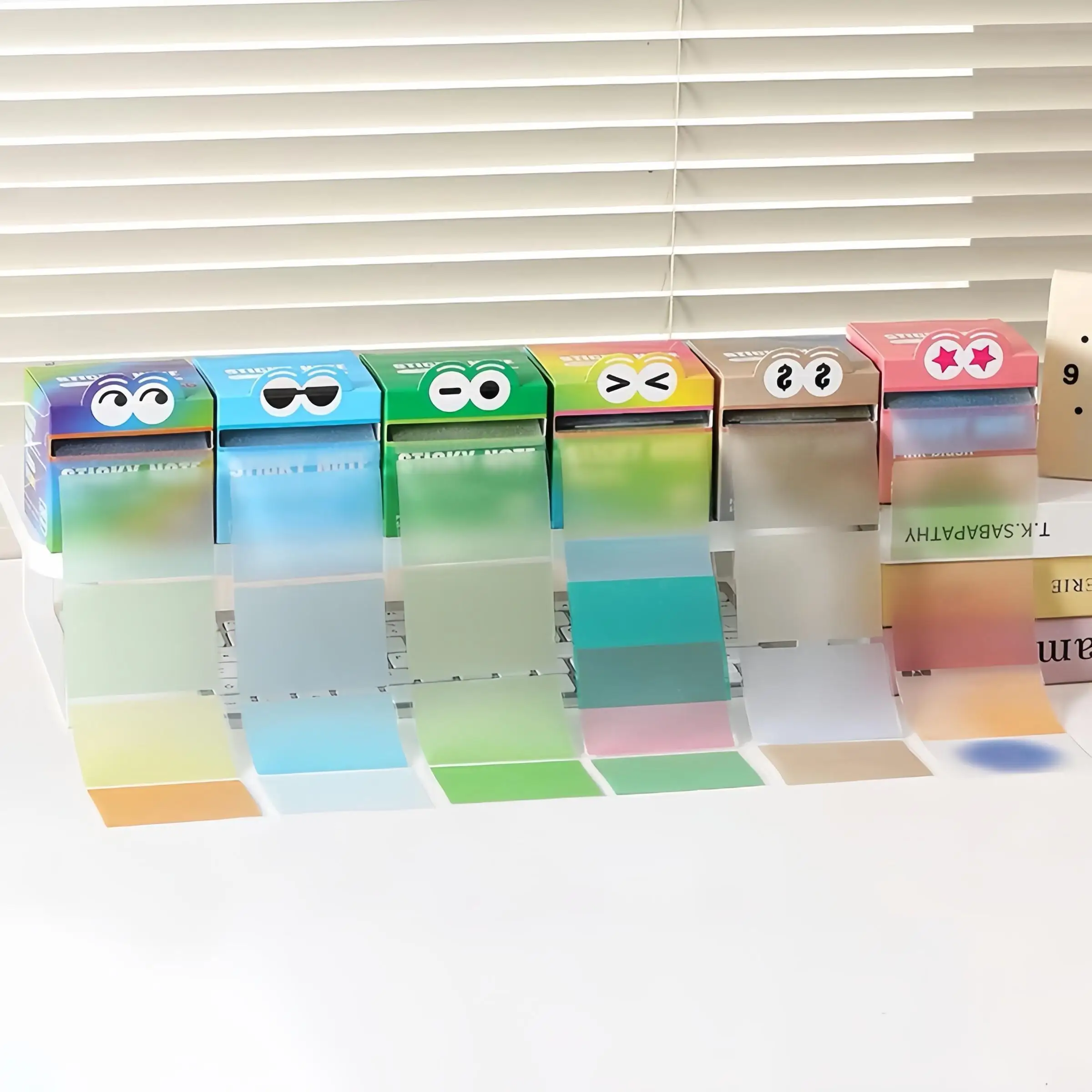 105pcs Convenience Sticker Pullable Memo Pearl Transparent Note Taking School Stationery/Suitable for Four Seasons