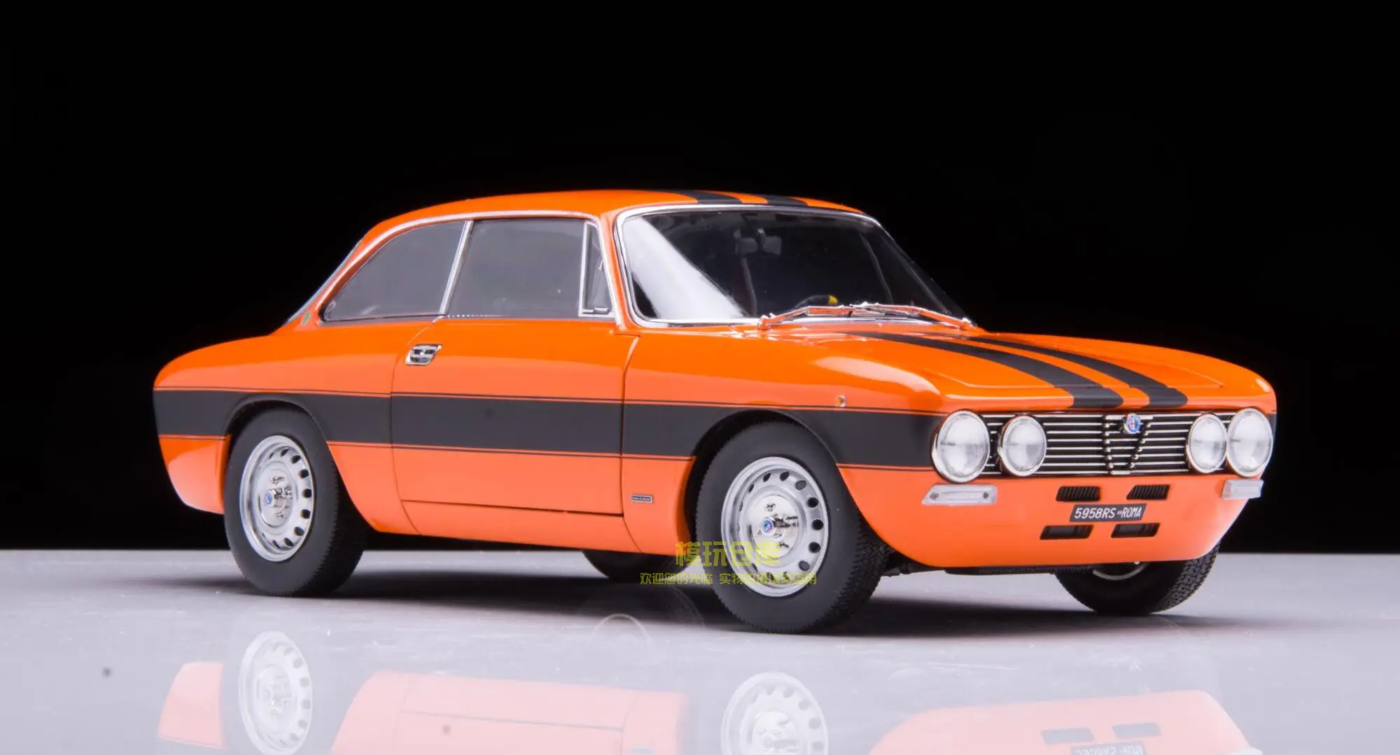 Diecast NOREV 1:18 Scale ALFA ROMEO 2000 GTV 1973 Alloy Car Model