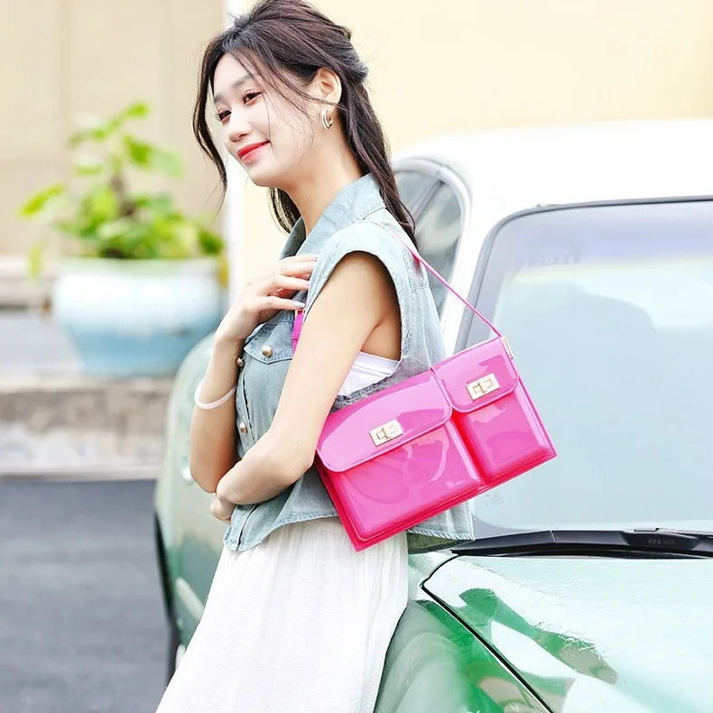 Barbie Jelly Bag Fashionable and Versatile Divided Handbag Dirty Resistant and Easy To Wash Summer Women\'s Shoulder Bag