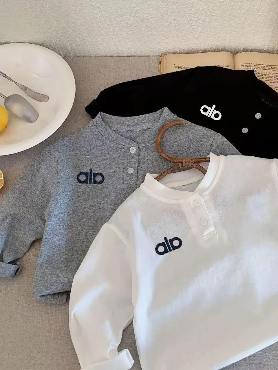 

Children's Long Sve irt Cotton Embroidered T-irt Base Layer Top for Boys And Girls Trendy Brand Autumn New Sle