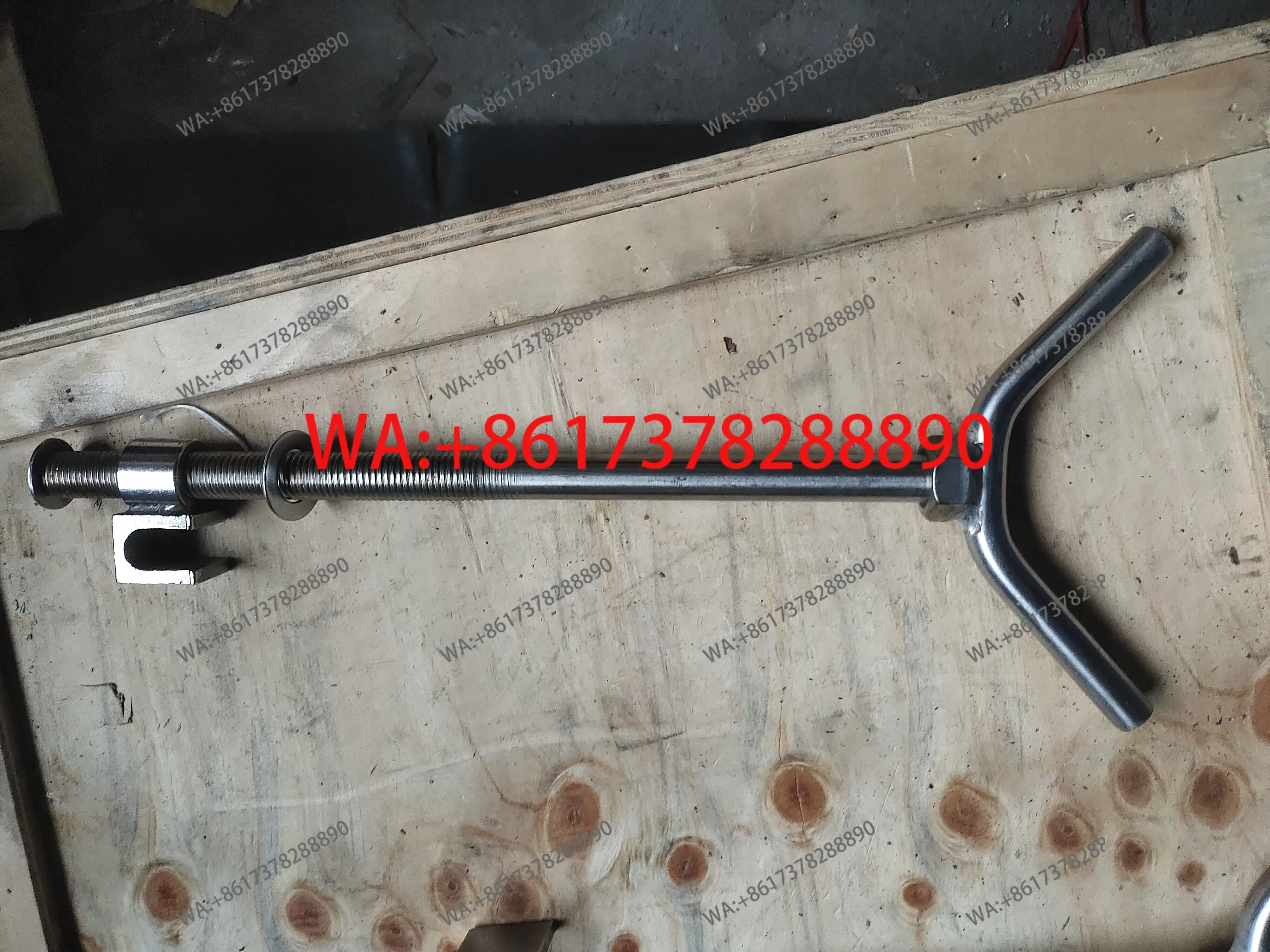 

Marine gangway stainless steel fastening hook 304 safety hook Japanese M20 * 300 size
