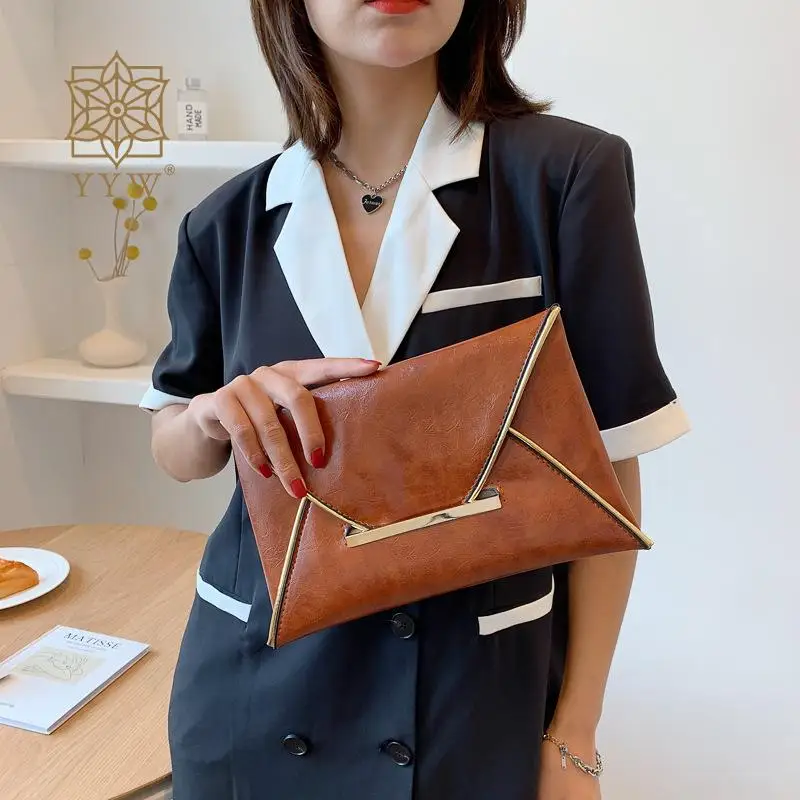 Casual PU Leather Envelope Clutch Handbag Women Commuting Messenger Purse Trendy Female Day Shopping Clutch Purse Wallets Bags