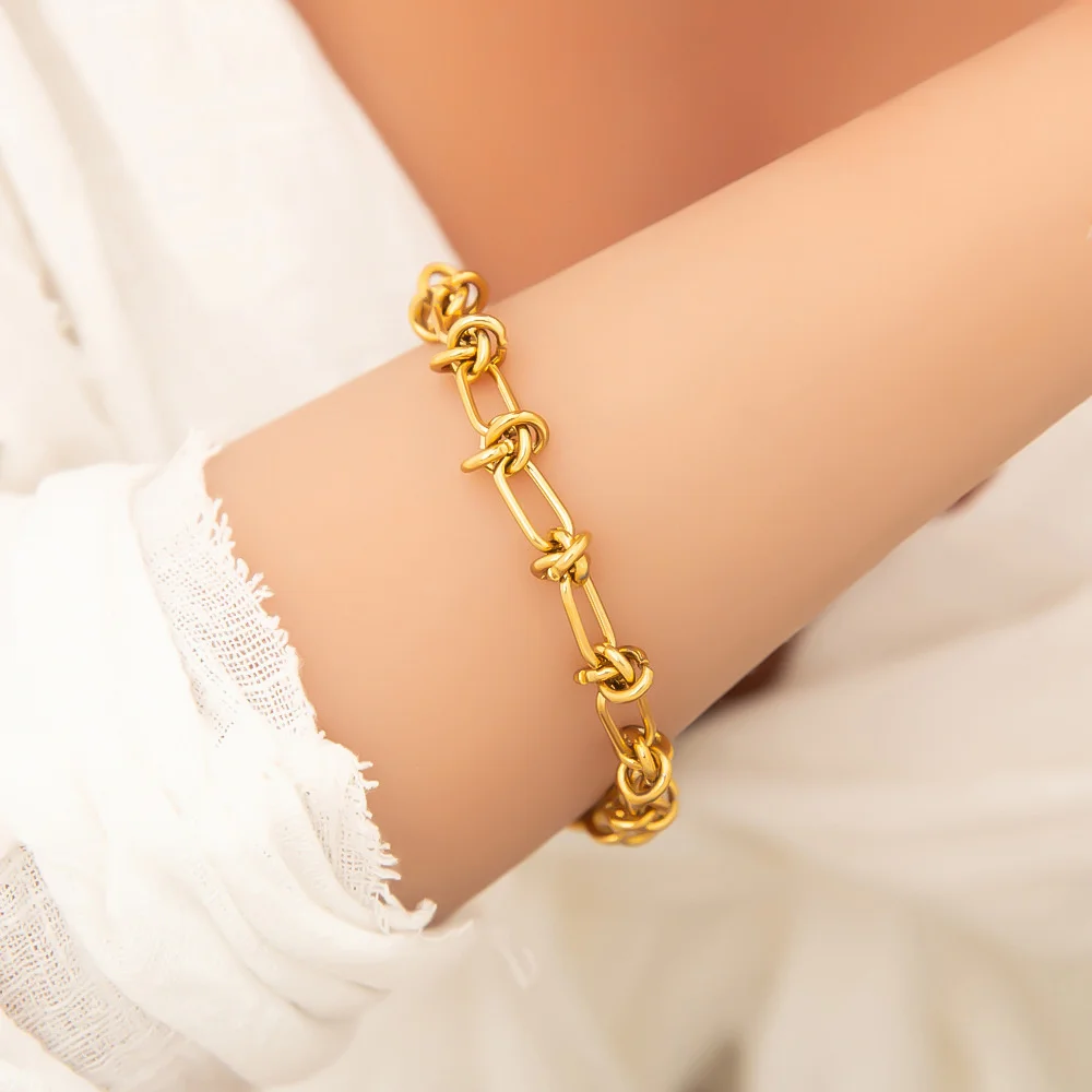 فاسق تصميم فريد معقود سلسلة ربط سوار أنثى الذهب اللون الفولاذ المقاوم للصدأ أساور اليد للنساء مجوهرات براكليت 2025