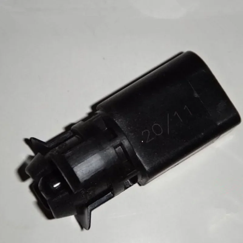 

EXTERNAL TEMPERATURE SENSOR FOR VW BEETLE CADDY GOL GOLF4 BORA POLO TOURAN SKODA SEAT 1J0919379A