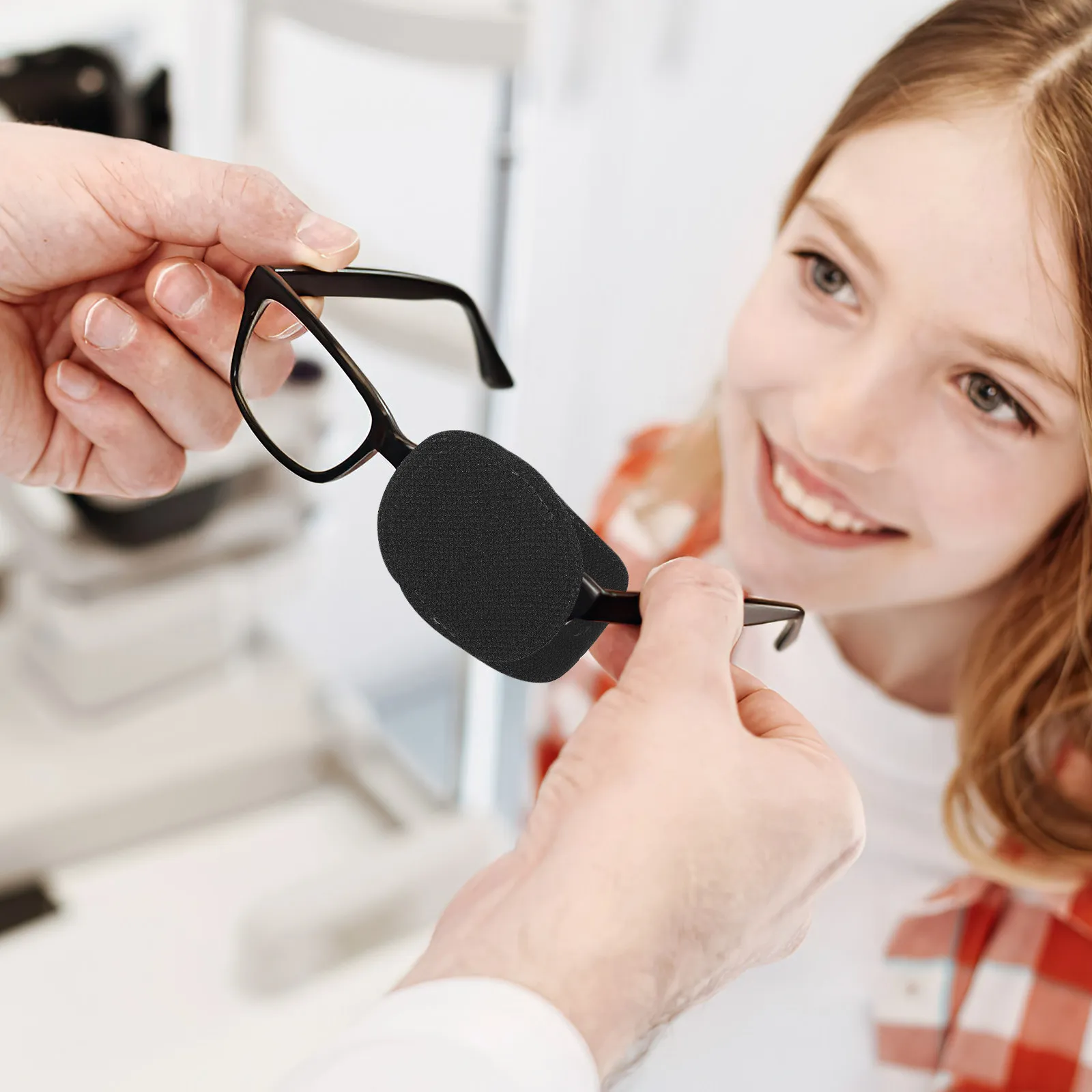 

12Pcs Eye Patch Glasses Patches Lazy Eye Non-Woven Fabric Right Left Amblyopia Treatment Pediatric Glasses Patch