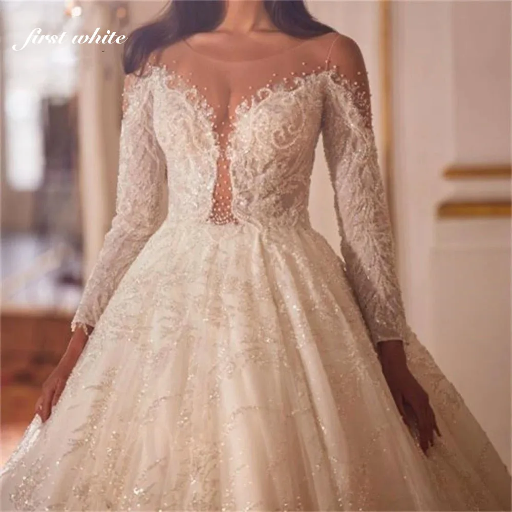 Illusion Neck Long Sleeve Wedding Dress Sparkly Lace Tulle Deep V Back Ball Gown Bridal Gown Custom Made Wedding Gown