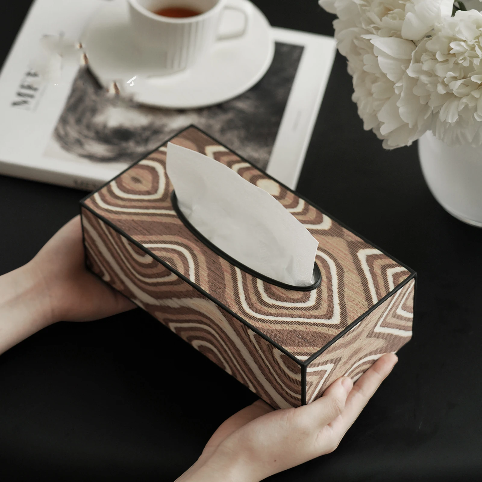 

Light Luxury Tissue Box Wooden Texture Decoration Box For Living Room, Simple Geometric Texture Paper Box For Bedroom Headboard