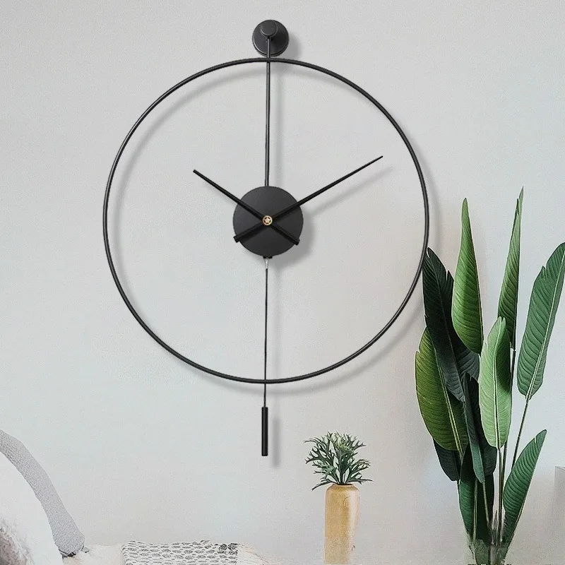 Spanish Metal Wall Clock Modern Simple Art Creative Wall Clocks Durable Power Saving Silent Clocks Home Fashion Decoration