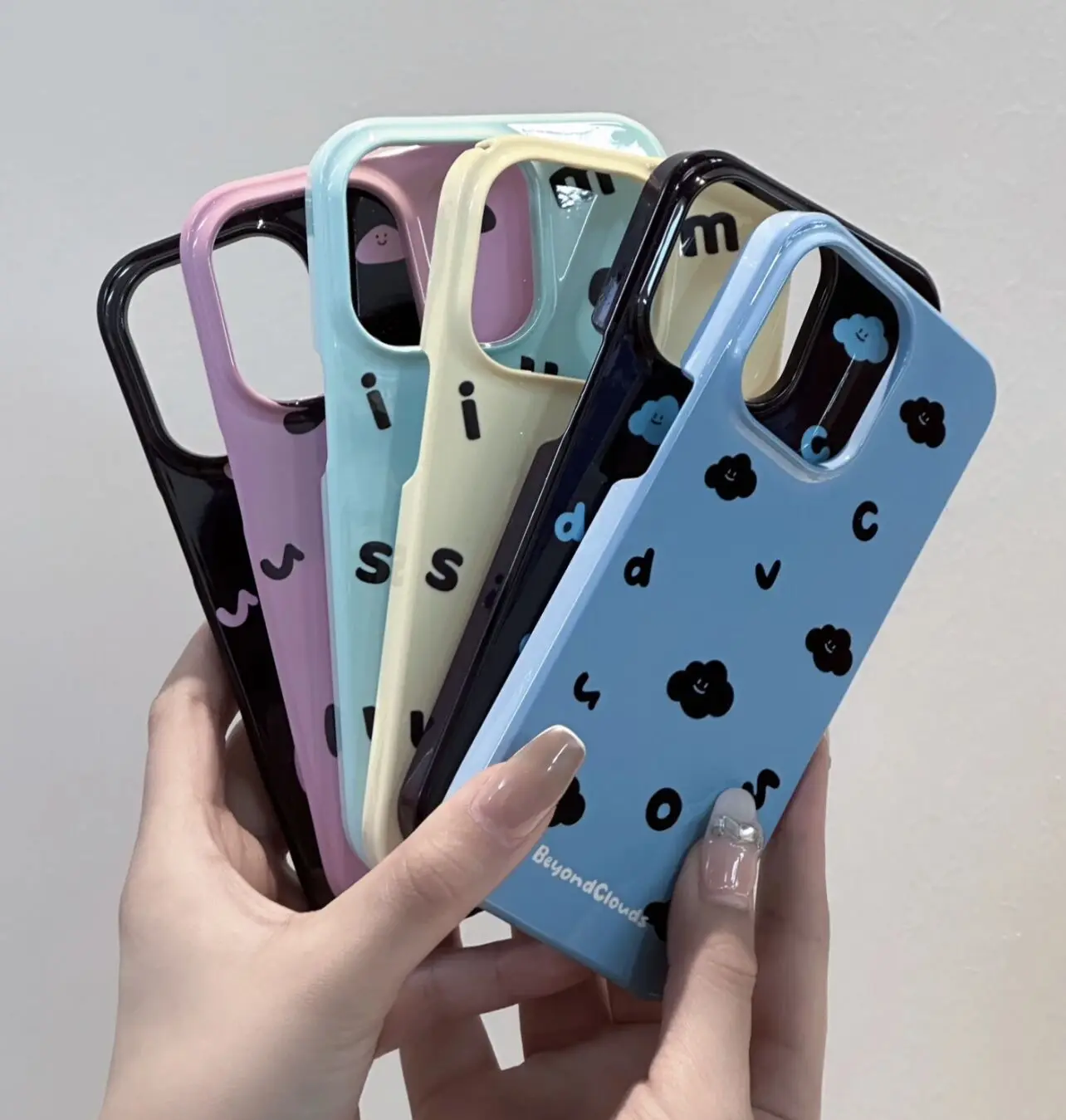Smiling Face Cloud Letter Phone Case for iPhone 16 15 14 13 12 11 Pro Max XS XR XSMax 6 7 8 Plus Glossy HD Hard PC Cover