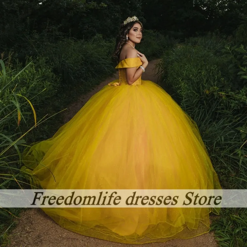 Vestidos de quinceañera amarillos elegantes con hombros descubiertos, vestido de baile de manga corta de tul con lentejuelas simples, 16 Vestidos personalizados de 15 años