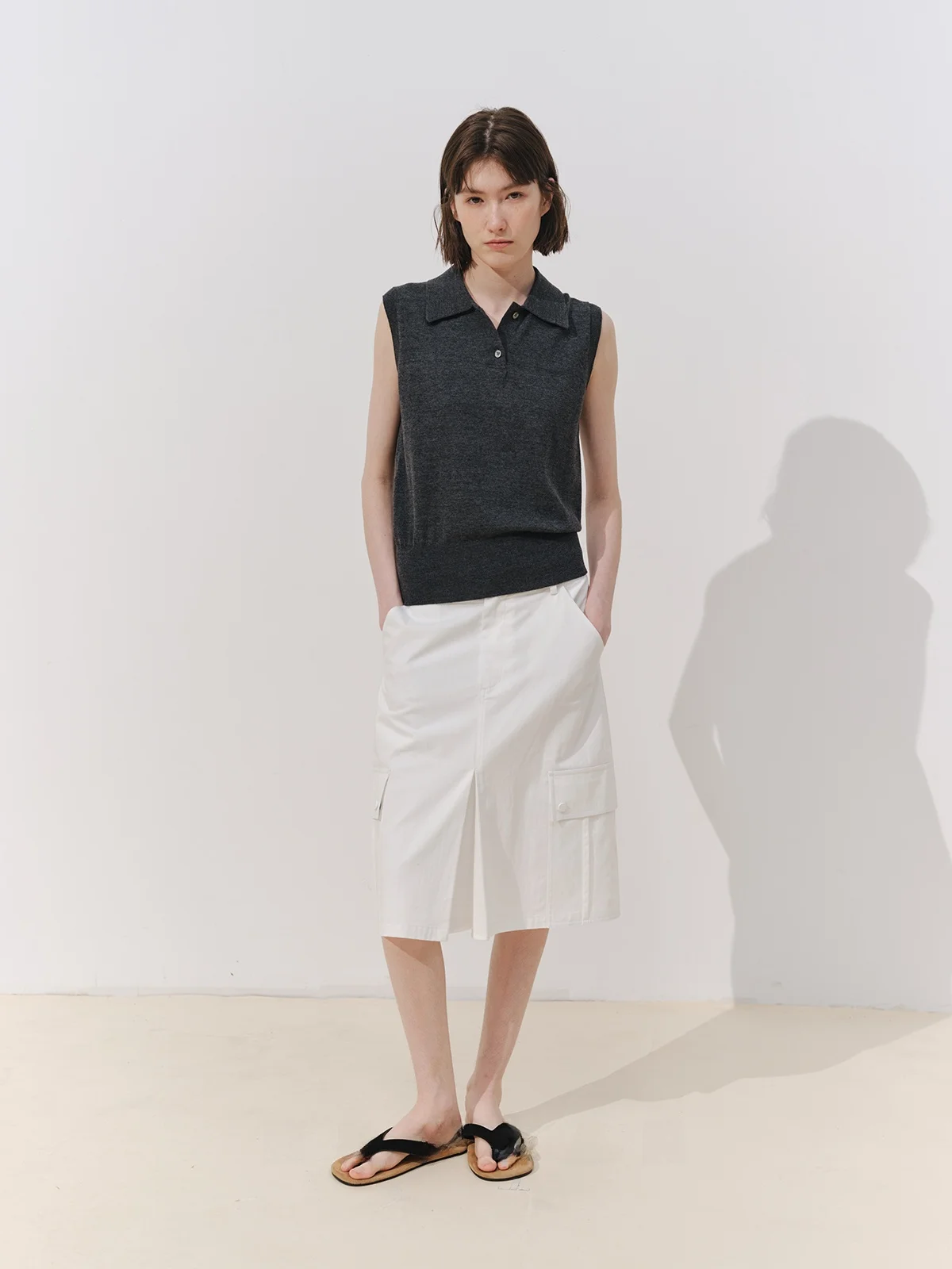 

REWEAR Stylish Retro Cotton Nylon Work Skirt Half-length Women's Front Split Side Pocket Mountain System Fashion Skirt