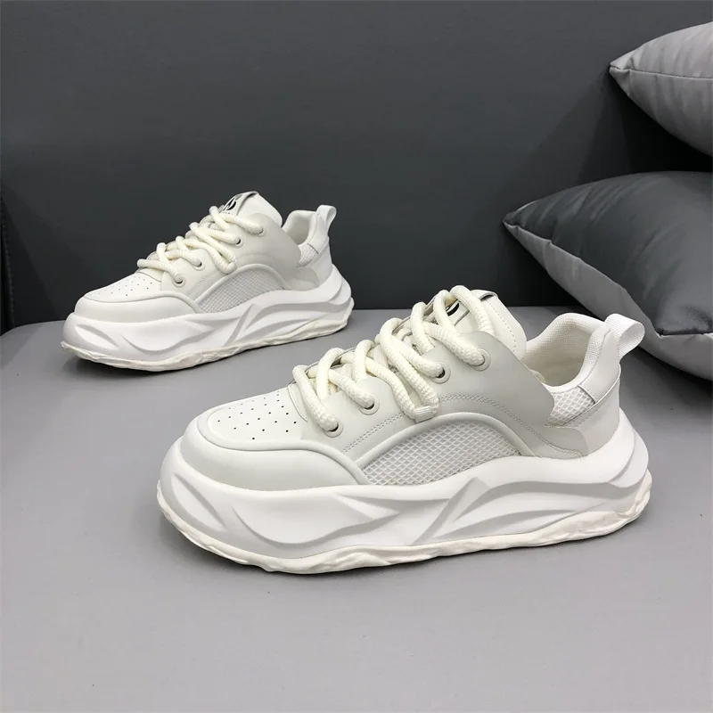 2025 New Spring Casual Sports Shoes Luxury Breatheble Mens Shoes Fashionble Bag Bottom White Shoes Men Low Cut Soft Sole Sneaker