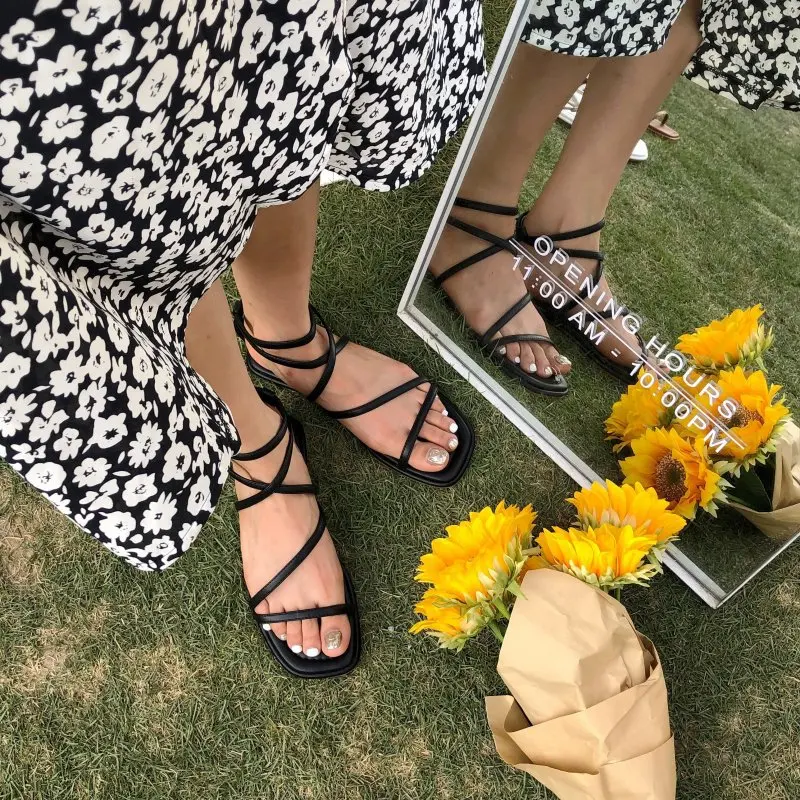 Fashion Womens Shoes 2024 Flat Sandals Summer Heels All-Match Soft Suit Female Beige Luxury Without Low New Girls Clear Comfort