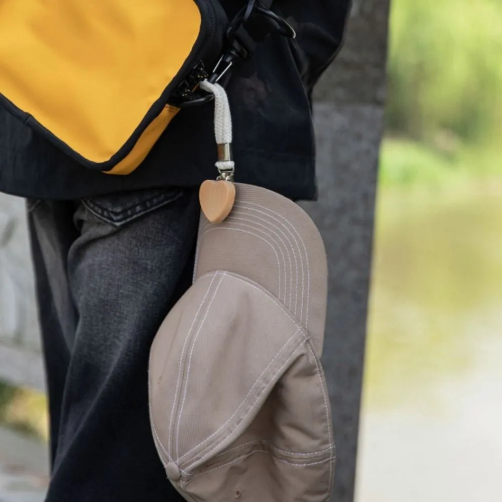 

4PCS Woven Rope Cotton Loop Bathroom Towel Clip Heart Shape Space Saving Towel Clamp Hanging Metal Clamp Clothes Hanger