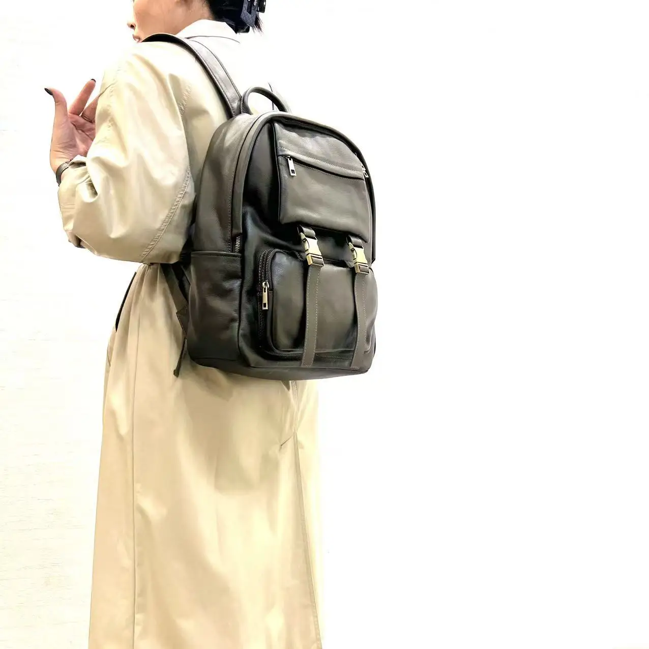 

Кожаная женская сумка, рюкзак из воловьей кожи с верхним слоем, большая вместимость для мужчин и женщин, дорожная женская повседневная сумка в японском стиле