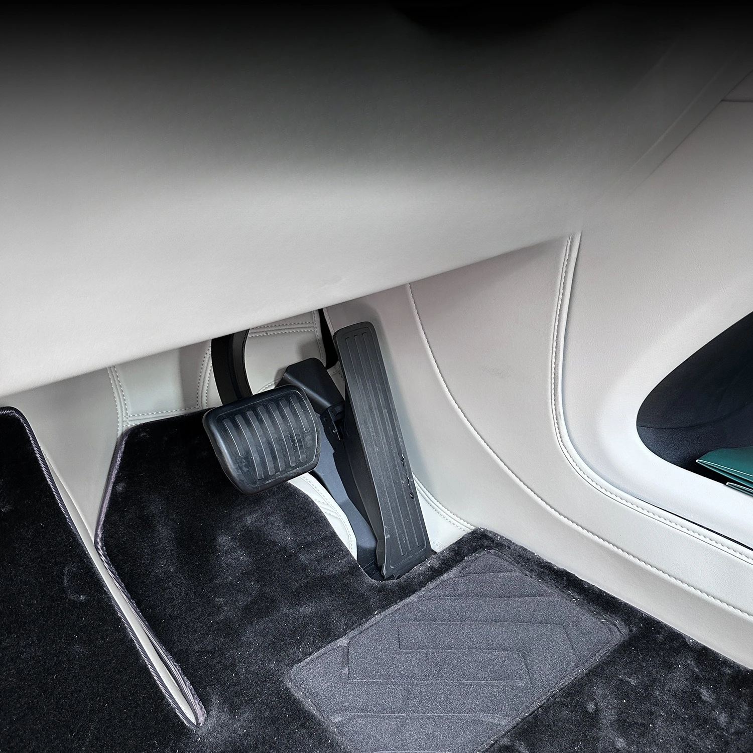 

Car floor mat single piece, main driver's seat, rear carpet type, non-slip floor mat