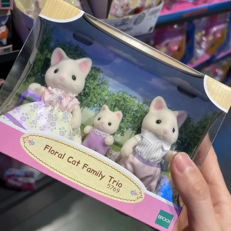 Sylvanian Families Anime Girl Figures Calico Critters Furniture Set  Floral Cat Family Trio For Birthday Gifts