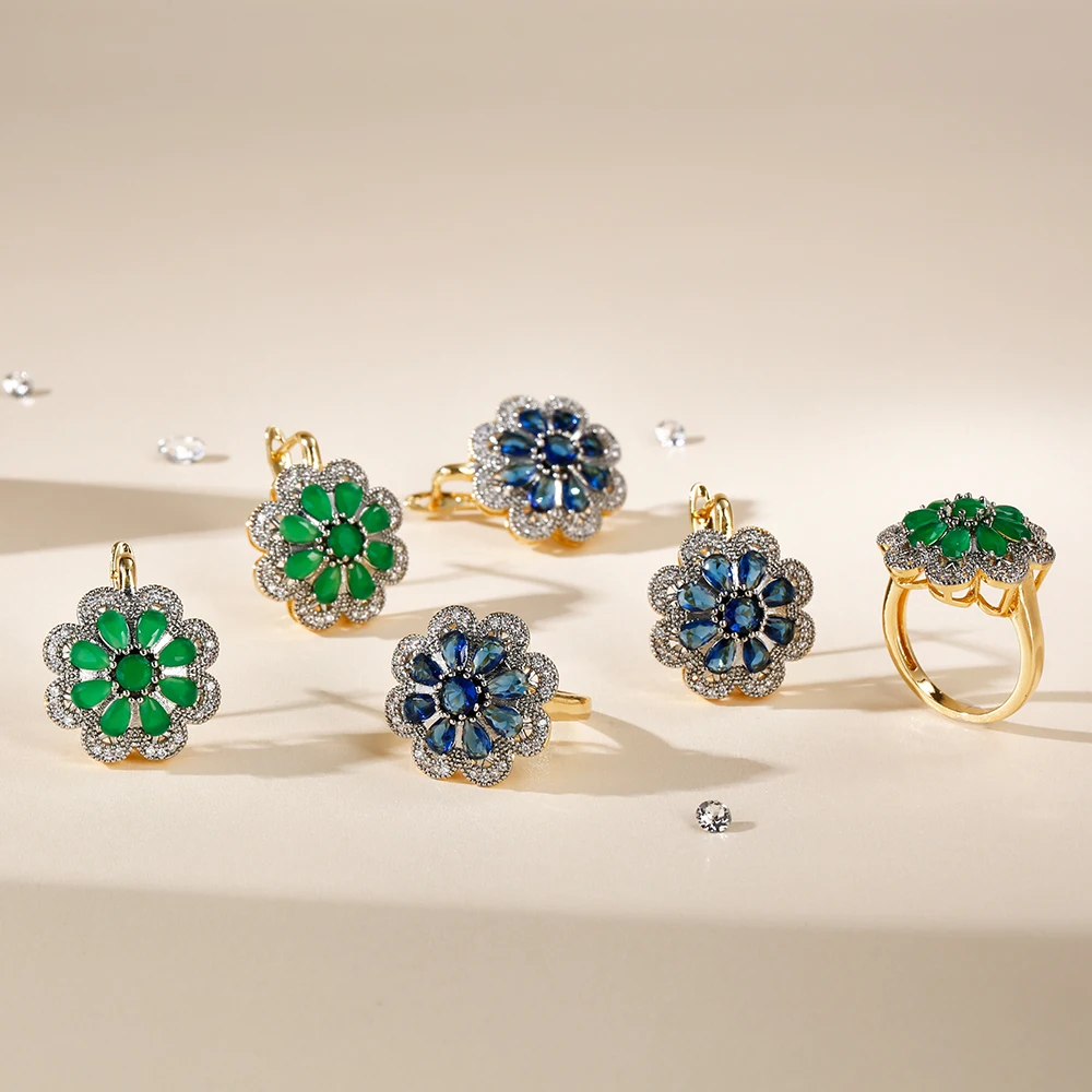 

Flower-shaped inlaid zircon women's luxury earrings ring set fashion jewelry copper plated 14K gold banquet party gift