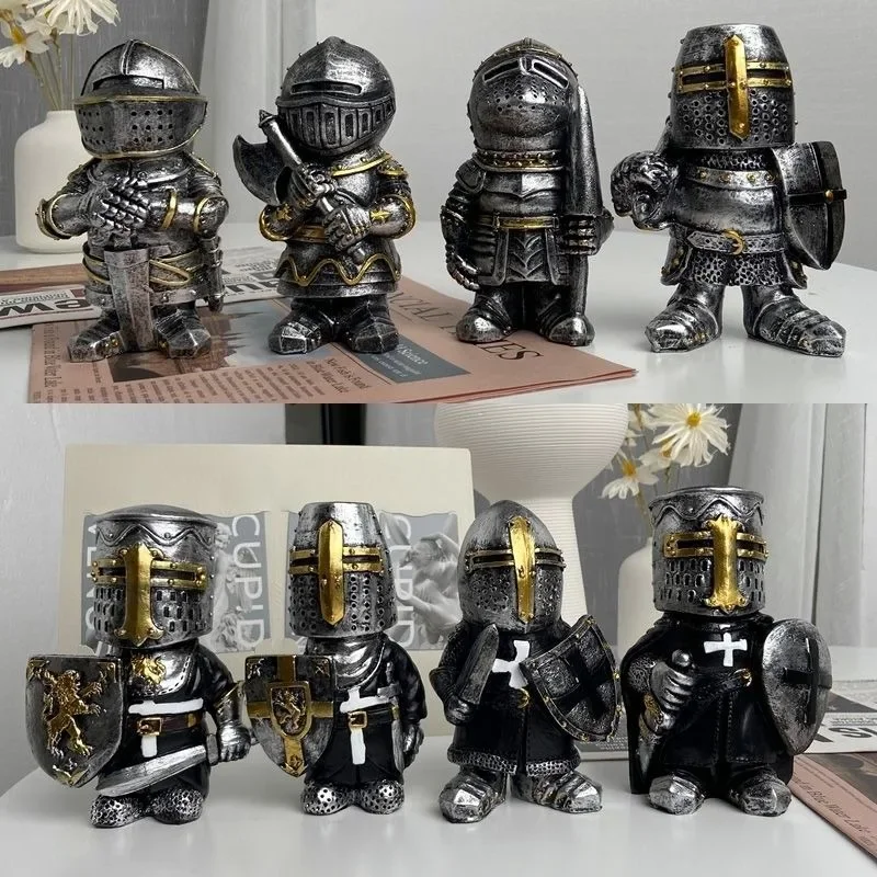 

Niche European European Knight Ornaments Retro Desk Ornaments High-end