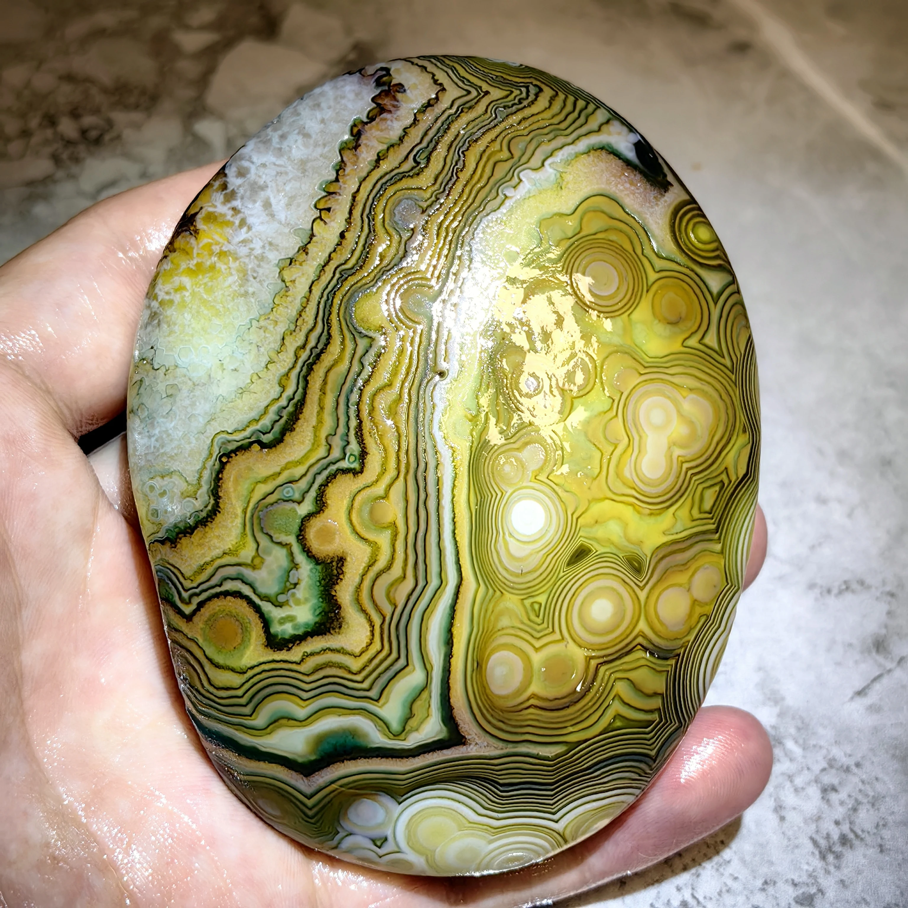 Pure Natural Gobi Eye Exture Agate Rough Palm Stones for Good Luck Energy Chakra Stone Reiki Healing Gift