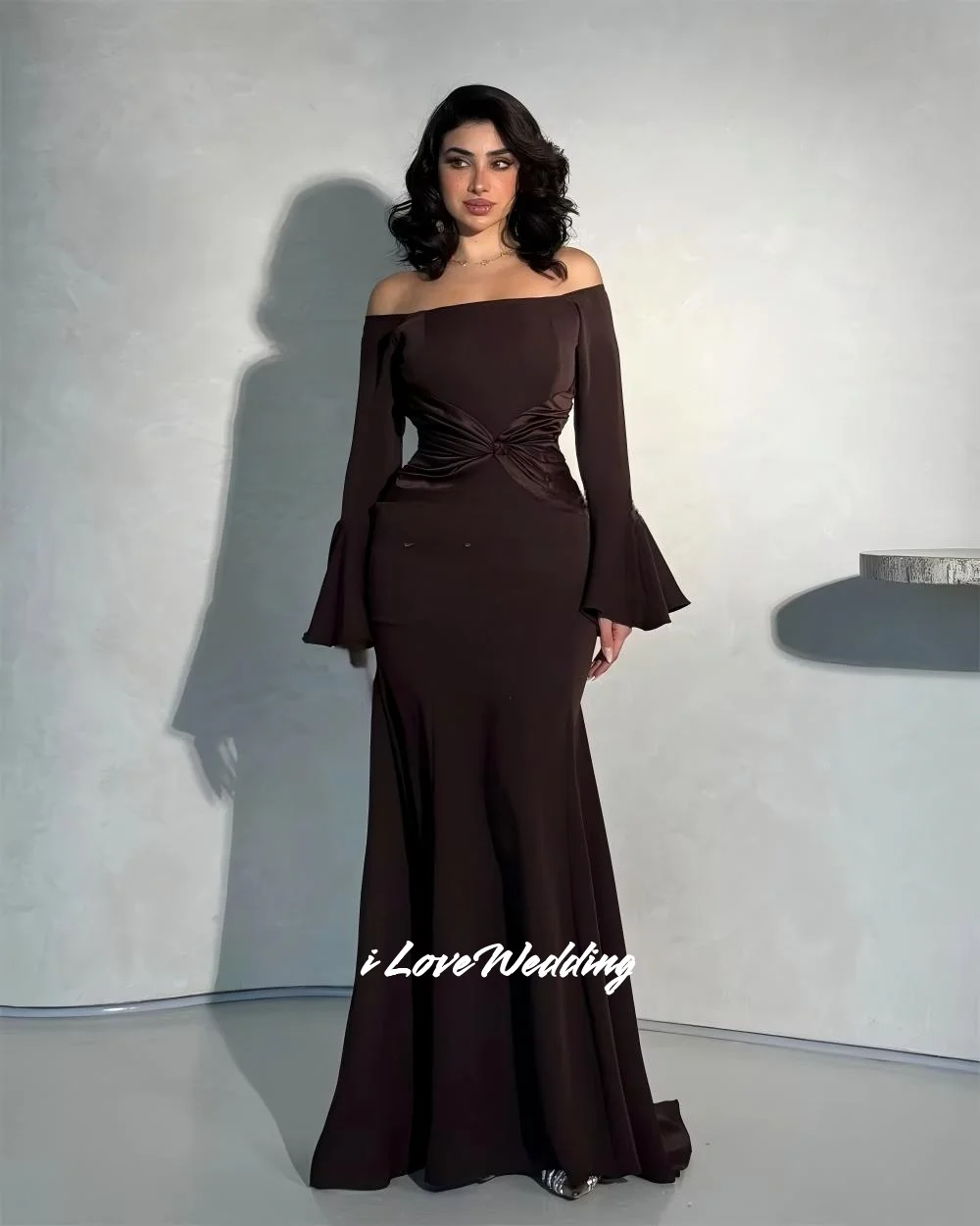 

Brown Strapless Evening Dresses Off Shoulder Long Sleeve Mermaid Criss-Cross Floor-Length Wedding Party Dress Pleated Customized