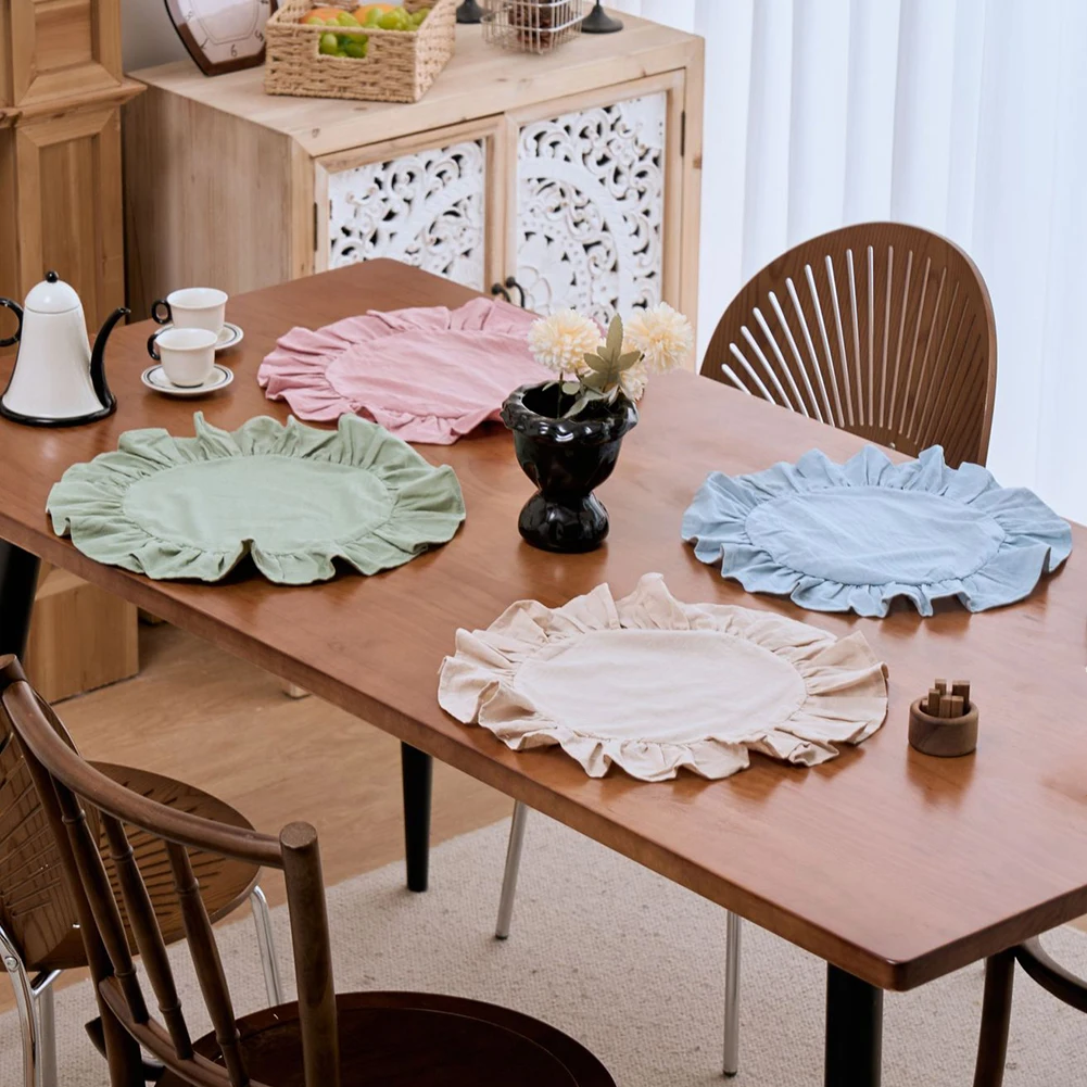 4 Pcs Scalloped Round Placemats 15 Inch Ruffled Edge Table Mats for Kitchen Dining Room Home Decor Polyester Cotton Blend