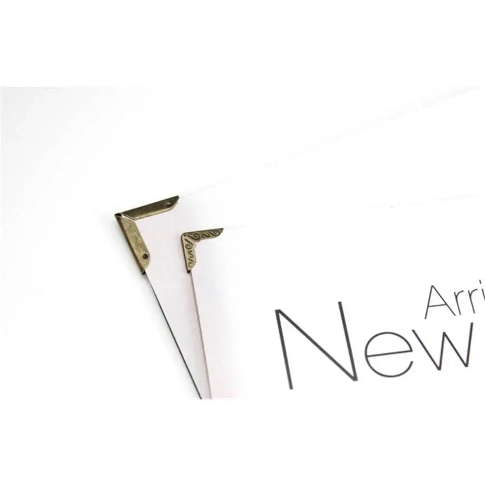 100 قطعة 15 مللي متر زاوية واقية للكتاب والبطاقات ، زاوية صور ذاتية الصنع ، ملصق معدني KT Board Protector