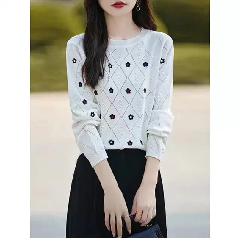 Women Commute Elegant Warm Knitwear Tops Autumn Winter Floral O-neck Loose Knitted Pullovers Soft Comfort White Sweaters