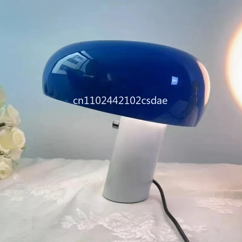 Nordic Table Lamp Bedroom Bedside Lamp Modern Simple Soft Decoration Designer Sales Office Exhibition Hall