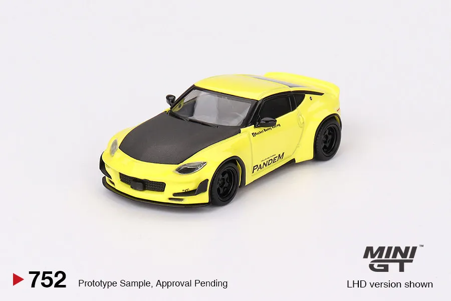 Diecast MINIGT 1:64 Scale Z Rocket Rabbit Widebody Yellow Alloy Car Model