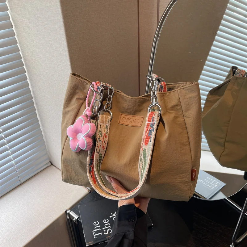 

Сплошная цветная большая вместительная сумка, модная женская сумка на одно плечо с цепочкой, минималистичная пригородная сумка