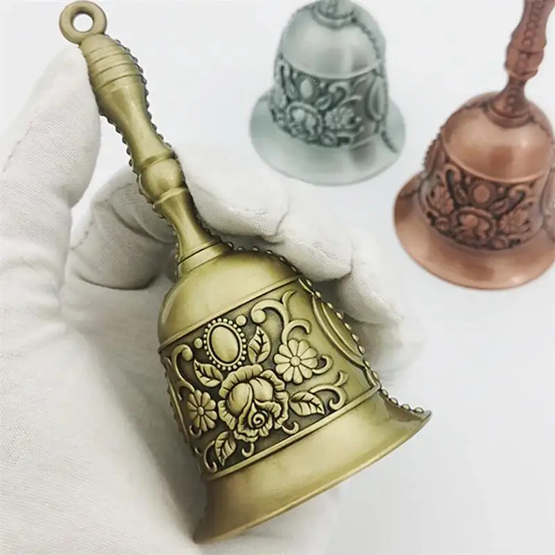 New 1PC Retro Metalen Tone European Style Hand Bell Craft Decoratie Alarm Handicraft Christmas Wind