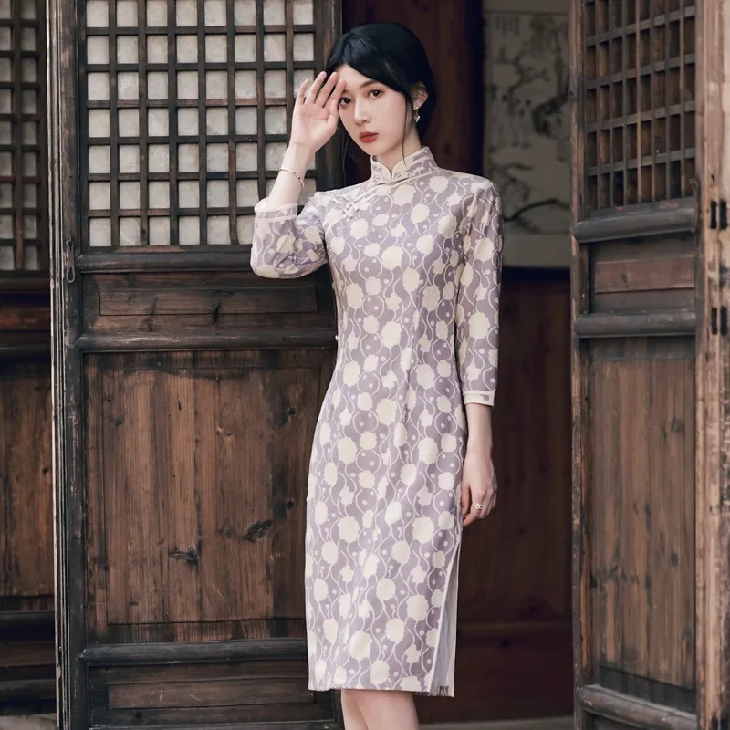 

2021 Autumn Elegant Purple Print Flower Slim Chinese Traditional Cheongsam Women's Retro Button Improved Qipao Dress Party Gown