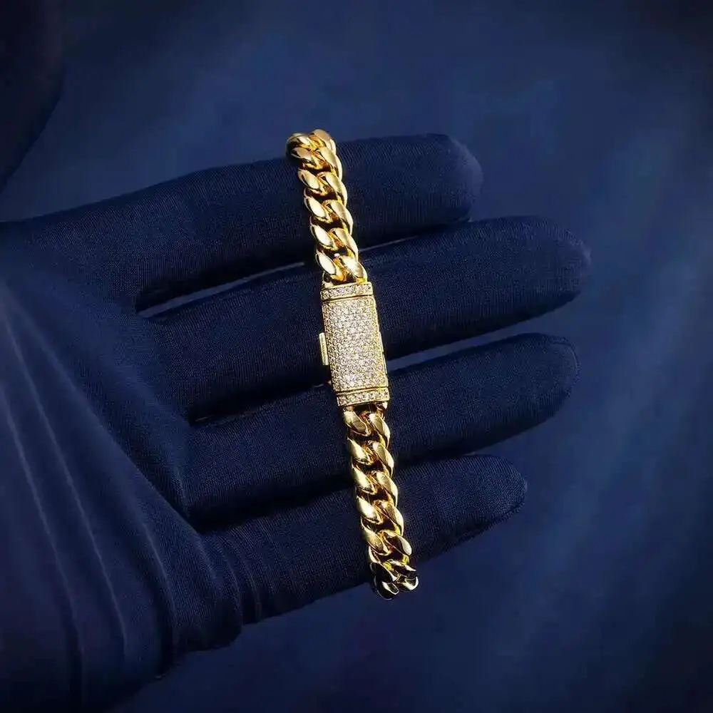 

Hip Hop Miami 8mm Cuban Chain d Color Moissanite Custom Silver Cuban Bracelet for Women