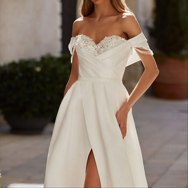 

Satin Ivory White Wedding Dresses off-shoulder A-line glitter decal vent Long tail Bridal Gowns Made Customized