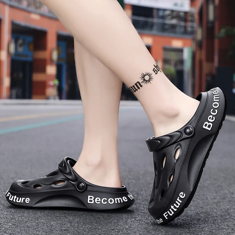 Mens Summer Garden Clogs  Water Shower Shoes Breathable Casual Beach Slippers Cool Street Clogs 2022 Fashion Sandals Slipper