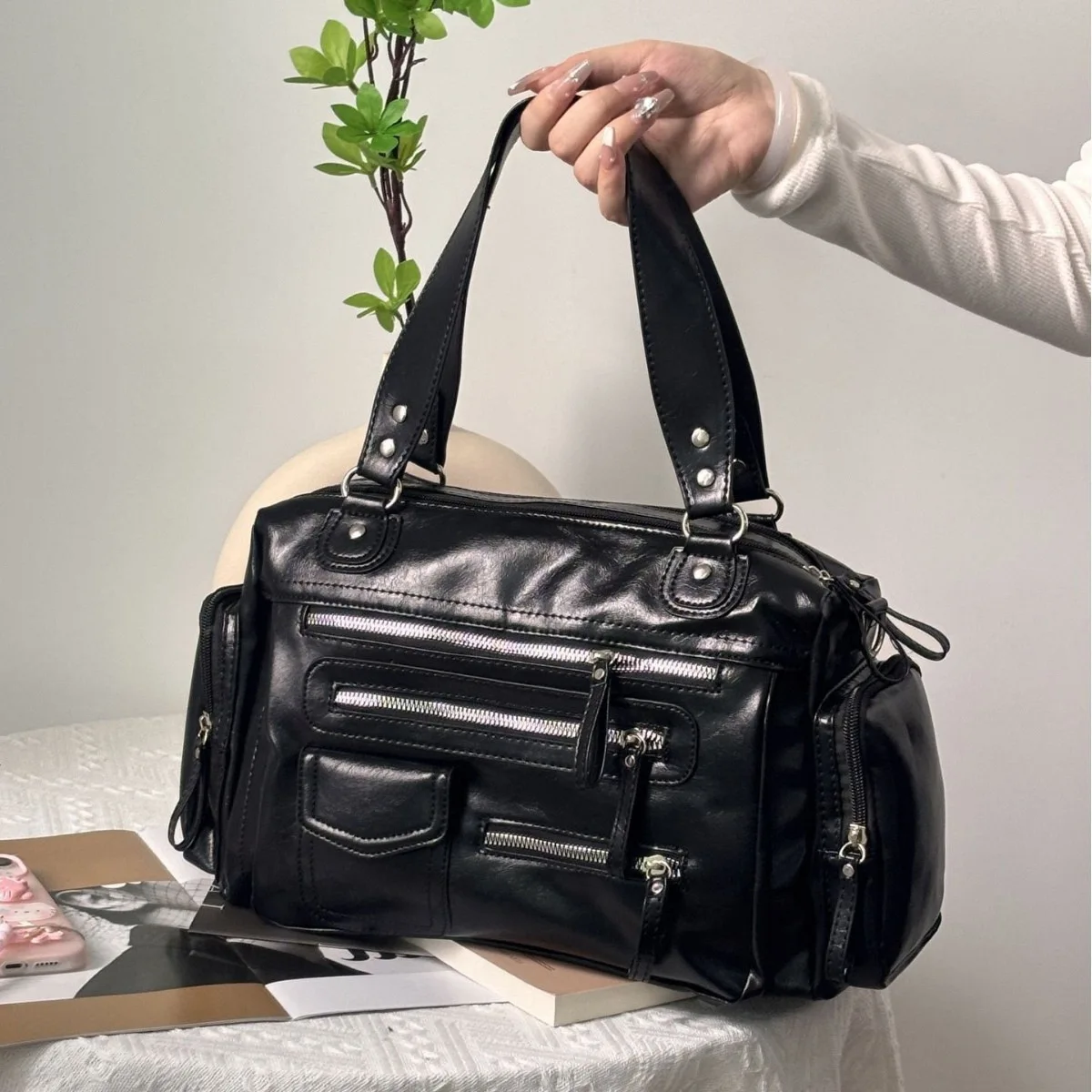 

Fashionable Soft Leather Multi-Zip Pocket Large-Capacity Motorcycle Punk Handbag Shoulder Bag