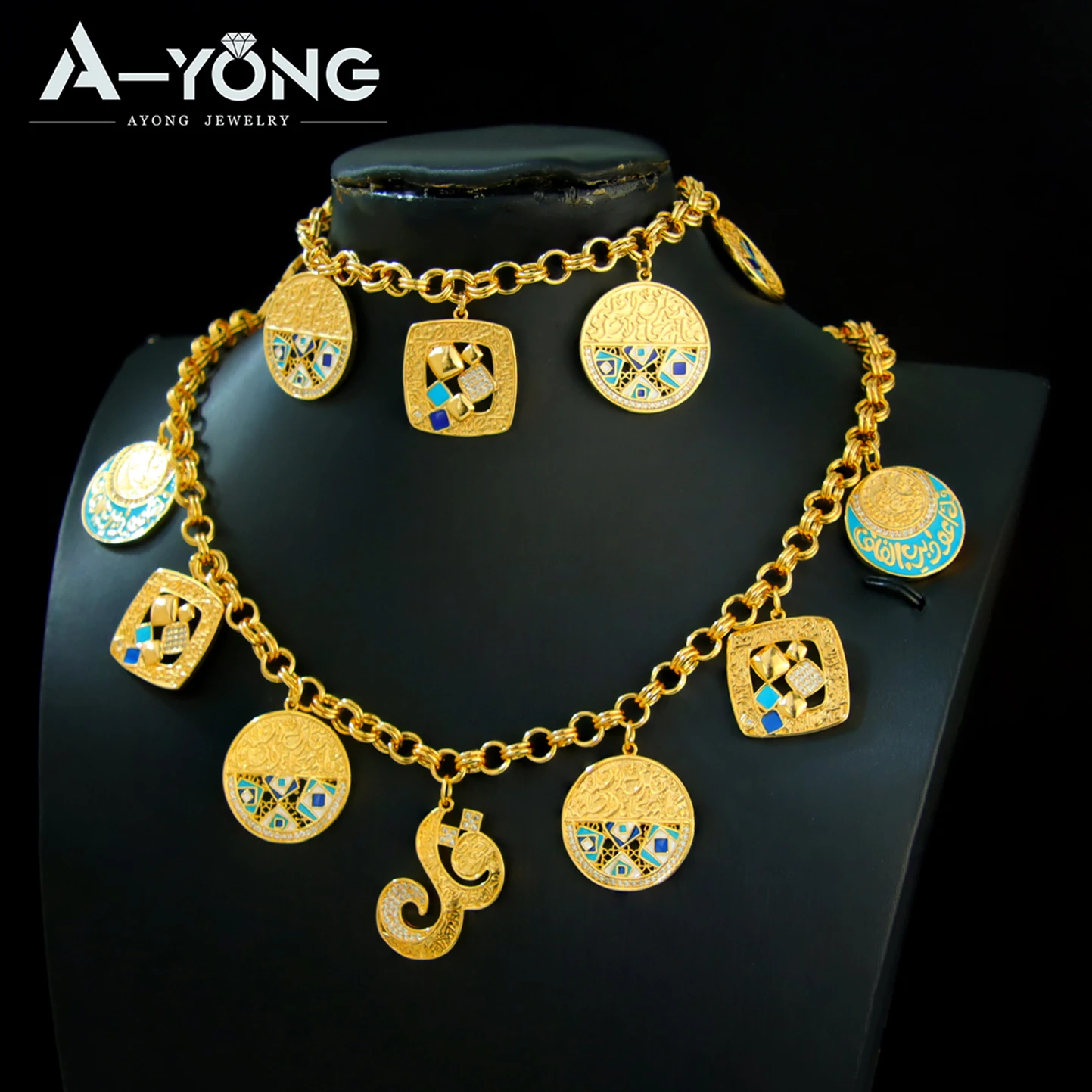 

Fashion Arabic Hip Hop Jewelry Set 21k Gold Plated Dubai Punk Pendant Necklace Bracelet Oman Muslim Women Event Party Jewelrys