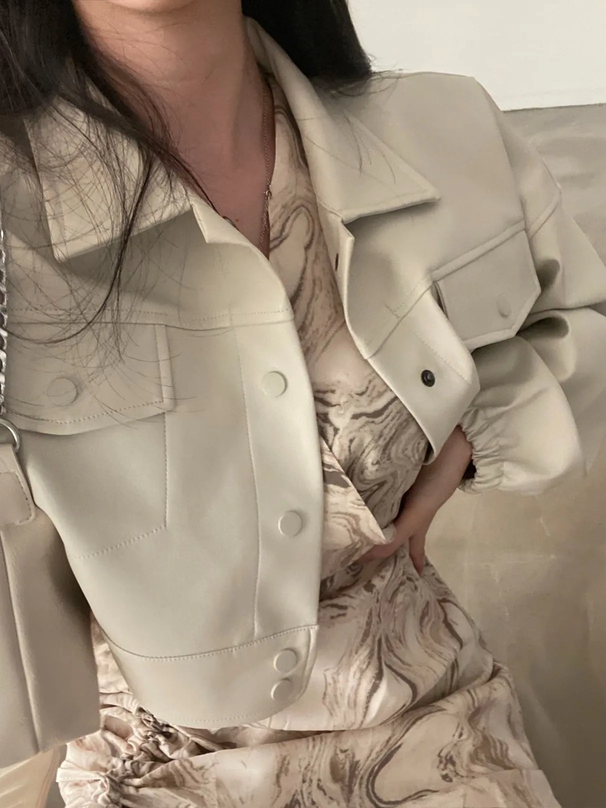 Chic ort Leather Jaet Women's Faionable Spring Single Button Notch Collar Double ket Slim Fit PU Leather Coat