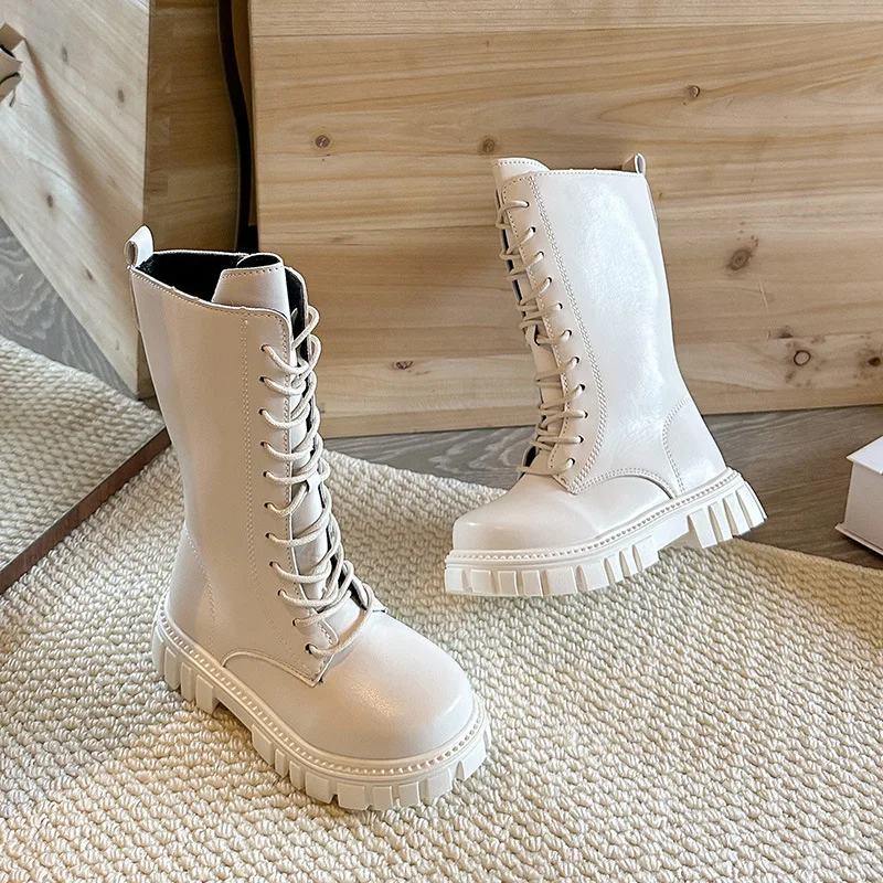 الأطفال الأحذية الجلدية 2025 الخريف الشتاء الفتيات أحذية طويلة سميكة القاع الكلاسيكية الأسود البيج السببية الاطفال موضة منتصف العجل الأحذية